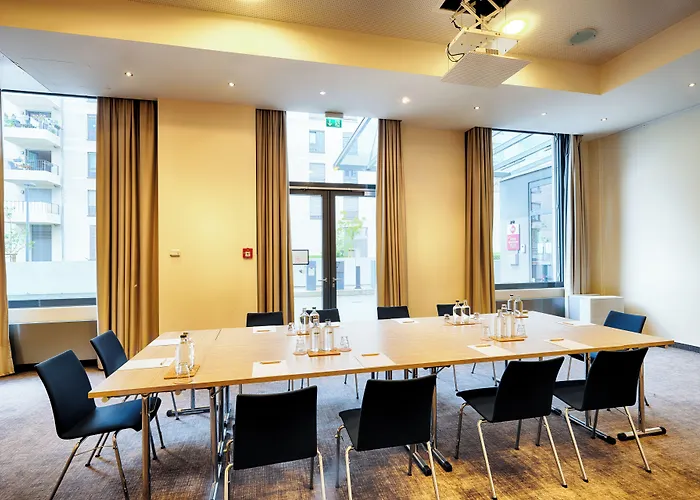 Western Welcome Frankfurt Hotel 4*