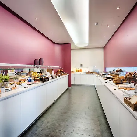 Western Welcome Frankfurt Otel 4*