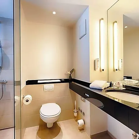 Western Welcome Frankfurt Hotel 4*