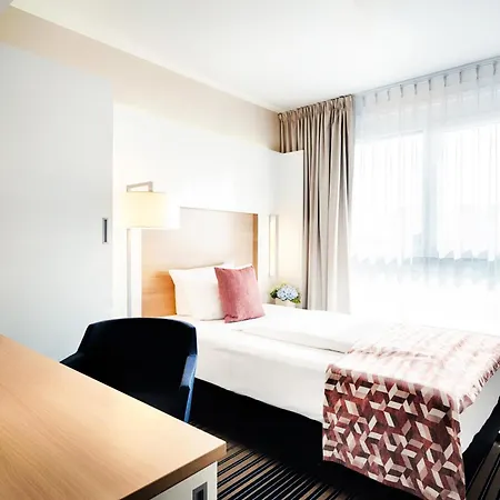 ホテル Western Welcome Frankfurt 4*
